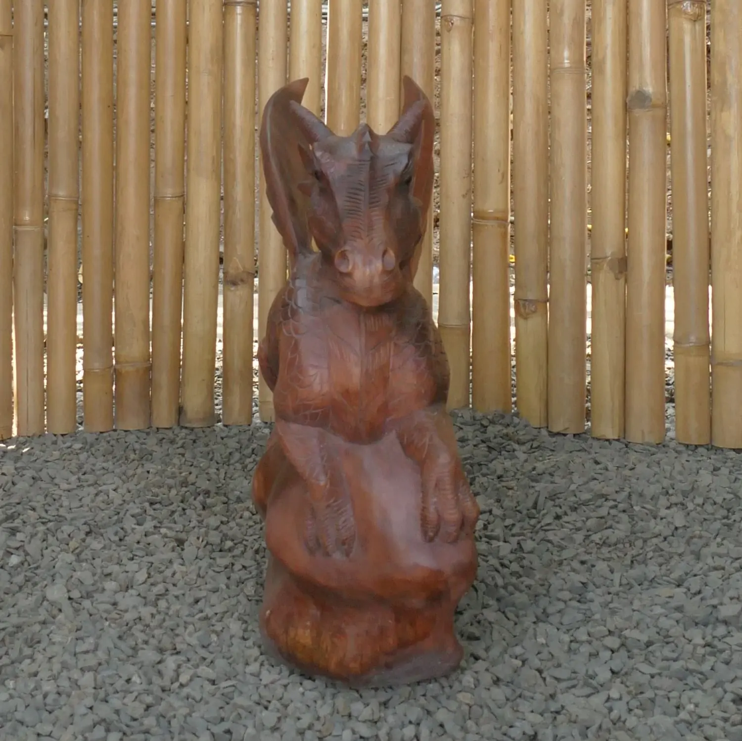  Product image 2 of the product “Dragon with leg lifted on the left made from suar wood, about 50cm Height ”